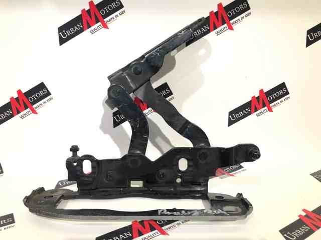 MERCEDES A2048800828 Петля капота правая в наличии Ирпень