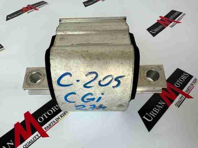 MERCEDES A2052405300 Подушка коробки передач в наличии Одесса