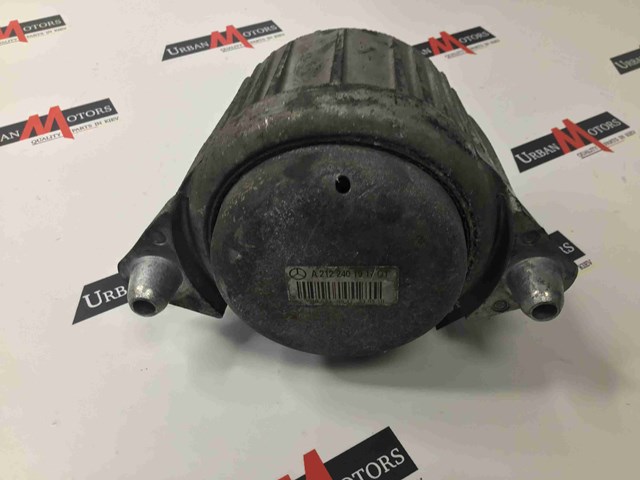 MERCEDES A2122401917 Правая подушка двигателя в наличии Николаев
