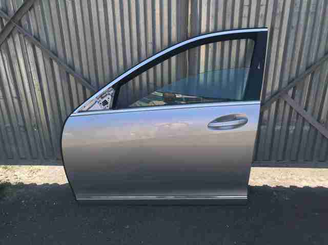Передняя левая дверь A2217200105 MERCEDES