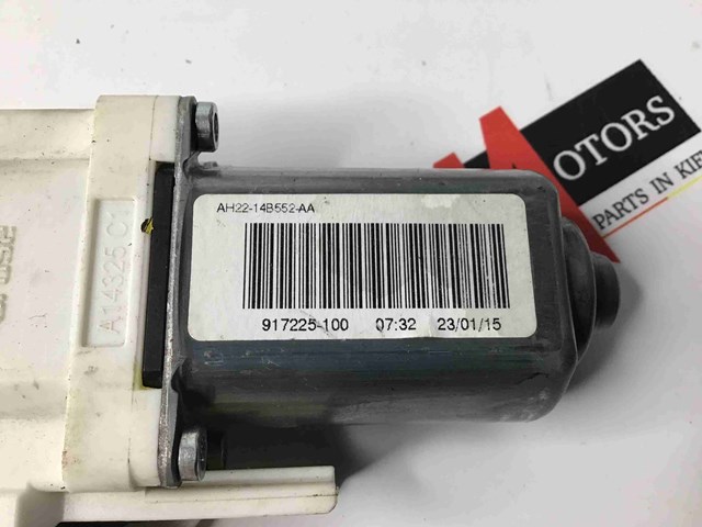 LAND ROVER AH2214B552AA Мотор стеклоподъемника двери передней правой в наличии Винница