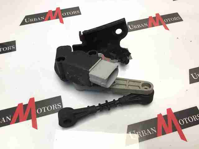 AH323C097CD Датчик уровня положения кузова передний купить Хмельницкий