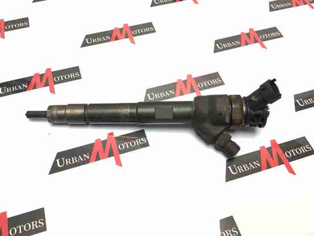 JAGUAR AJ813375 Топливные форсунки в наличии Чернигов