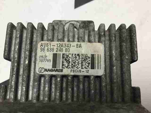 AV6112A343BA LAND ROVER Реле свечей накала купить в Ирпень