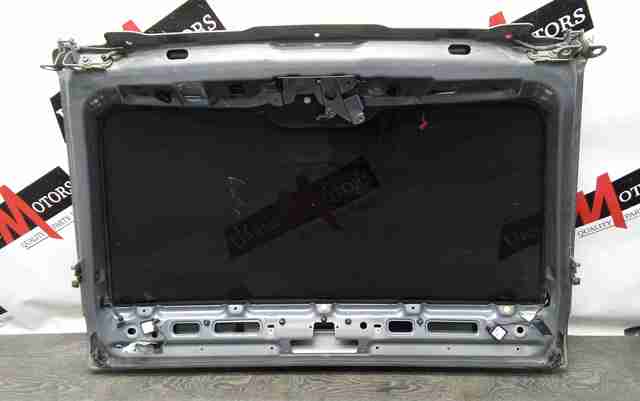 Дверь задняя багажная BHA760090 LAND ROVER