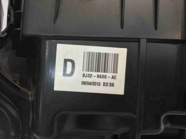 LAND ROVER BJ329600AE в наличии Киев