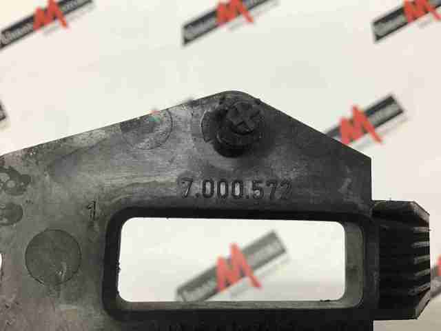 BKY760040 LAND ROVER купить в Каменское
