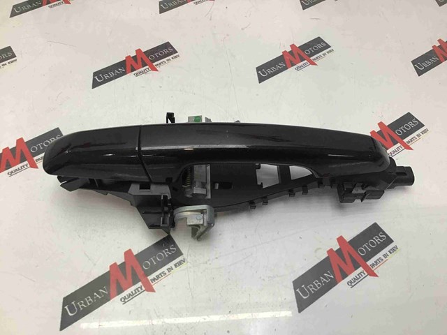 C2Z31750 JAGUAR Держатель наружной ручки двери передней правой купить в Запорожье