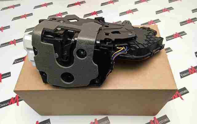 Замок двери водителя CPLA21813AG LAND ROVER