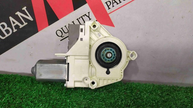 CUR000151 LAND ROVER Мотор стеклоподъемника двери передней левой купить в Киев