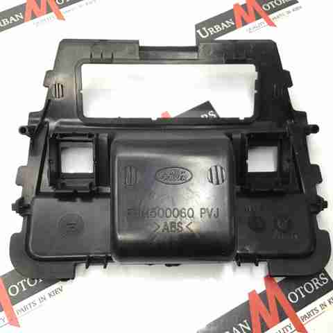 LAND ROVER FHM500060PVJ в наличии Черновцы