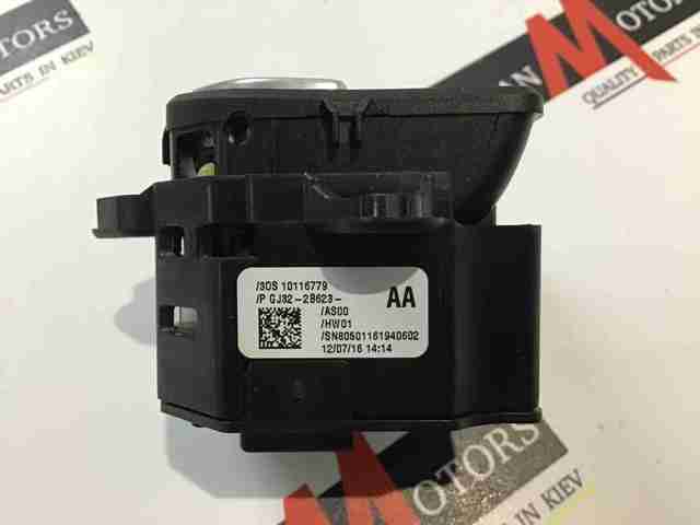GJ322B623AA LAND ROVER купить в Ирпень