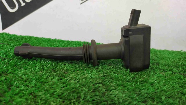 LR010687 Катушка зажигания купить Киев