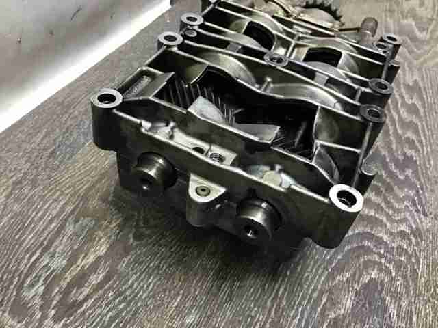LR010718 Корпус балансировочного механизма купить Кривой Рог