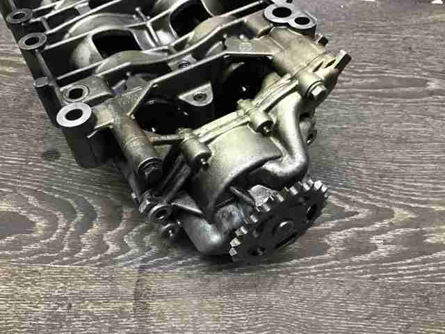 LAND ROVER LR010718 Корпус балансировочного механизма в наличии Кривой Рог