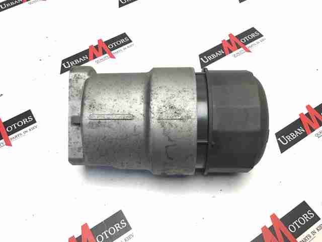 LAND ROVER LR010722 Корпус масляного фильтра в наличии Черновцы