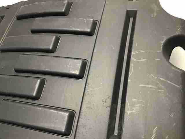 LAND ROVER LR013450 в наличии Черкассы