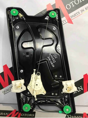 LAND ROVER LR013865 Стеклоподъемник передней правой двери в наличии Кривой Рог