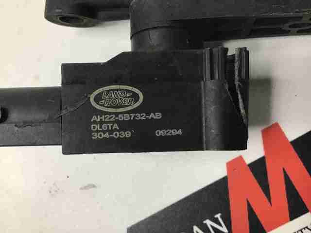 LAND ROVER LR014065 Датчик уровня положения кузова задний в наличии Харьков