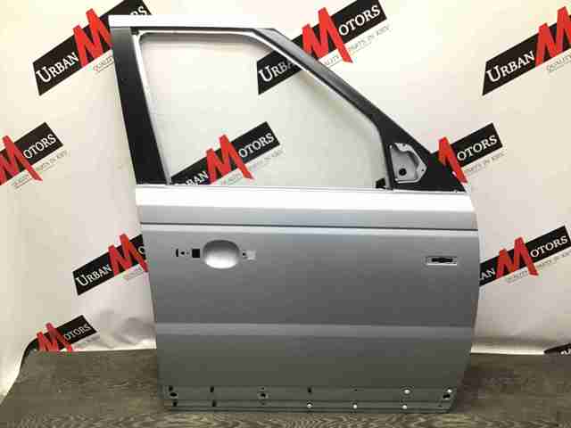 Пассажирская передняя дверь LR016464 LAND ROVER