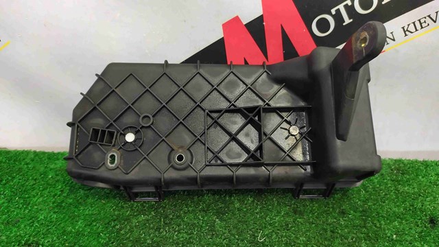 LR017365 LAND ROVER купить в Черкассы