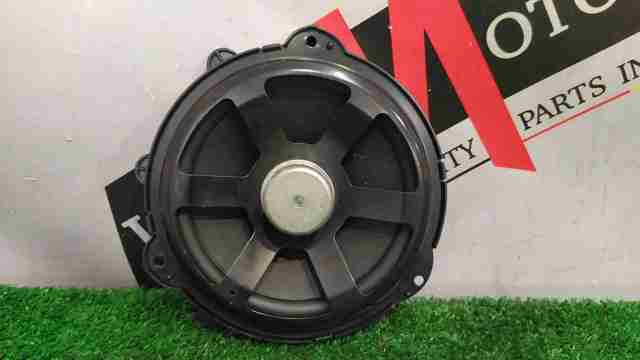 LR018047 LAND ROVER купить в Винница
