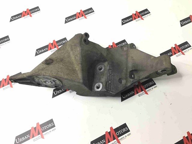 LR018304 Кронштейн генератора купить Сумы