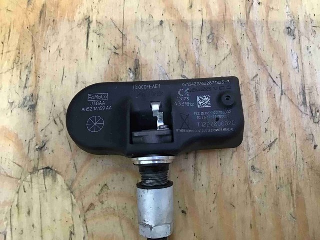 Манометр воздушный LR018861 LAND ROVER