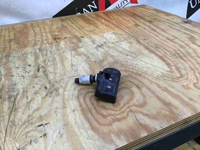 LR018861 LAND ROVER Датчик давления воздуха в шинах купить в Черновцы
