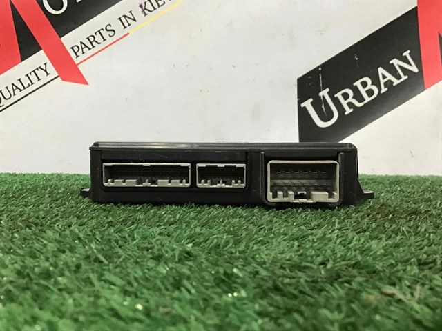 LR021889 LAND ROVER купить в Харьков