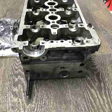 LR022092 LAND ROVER купить в Украина