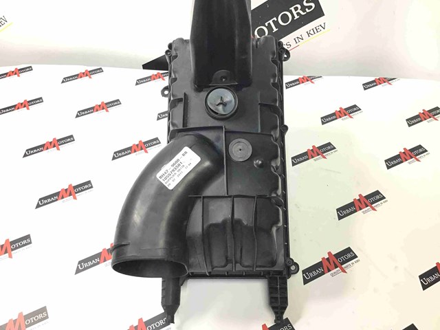 LR022813 LAND ROVER Корпус воздушного фильтра правый купить в Чернигов