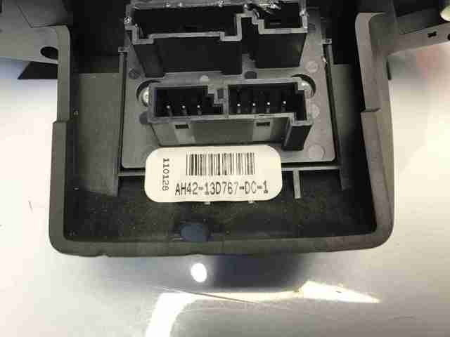 LAND ROVER LR023201 в наличии Львов