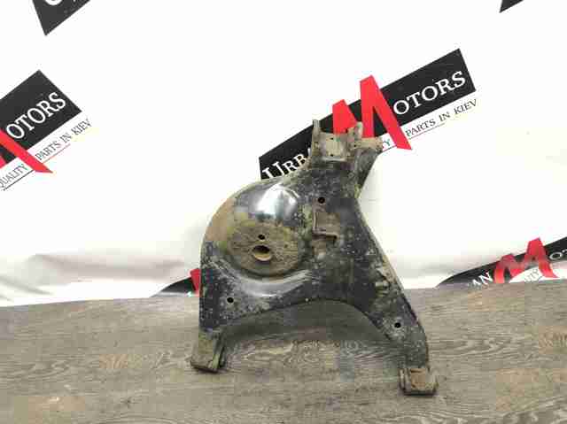 Рычаг задней подвески нижний, левый LR023714 LAND ROVER