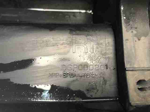 LR024160 LAND ROVER Молдинг двери передней правой купить в Павлоград