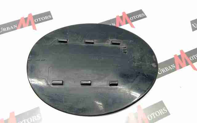 Лючок (дверца) бензобака LR025079 LAND ROVER