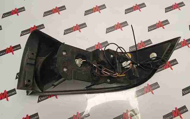 Задняя левая фара LR025147 LAND ROVER