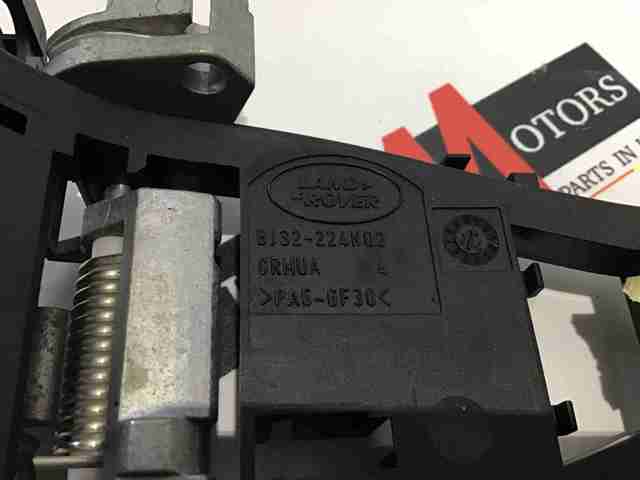 LAND ROVER LR025540 Держатель наружной ручки двери передней правой в наличии Тернополь