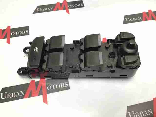 LAND ROVER LR025908 Кнопочный блок управления стеклоподъемником передний левый в наличии Украина