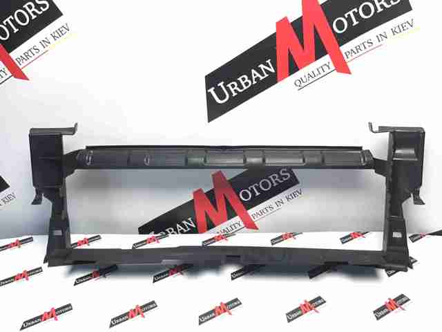 LR027022 LAND ROVER Дефлектор радиатора купить в Павлоград
