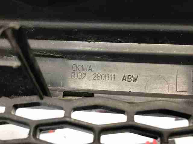 LAND ROVER LR027322 в наличии Ирпень