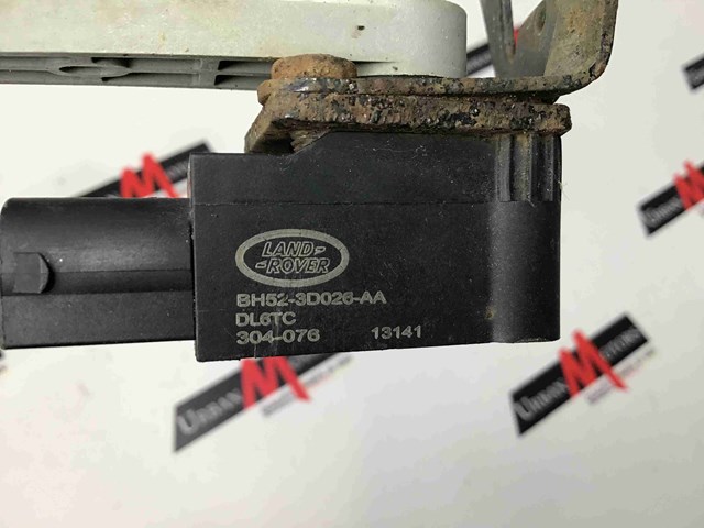 LAND ROVER LR028215 в наличии Ужгород