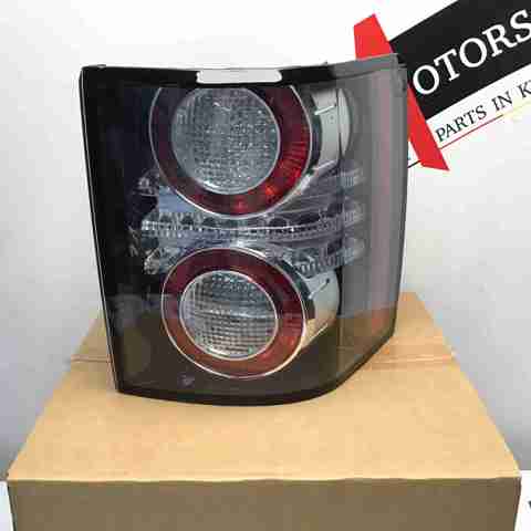 LAND ROVER LR028513 Фонарь задний правый в наличии Украина