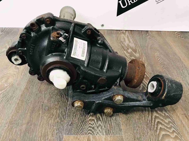 LAND ROVER LR029569 Редуктор передний в наличии Одесса