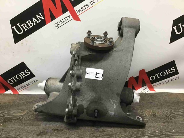 Редуктор заднего моста LR029571 LAND ROVER