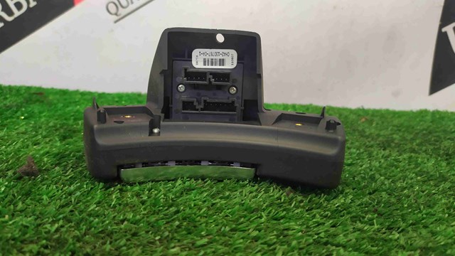 LAND ROVER LR029648 в наличии Павлоград