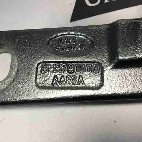 LR031764 LAND ROVER Петля крышки багажника купить в Полтава