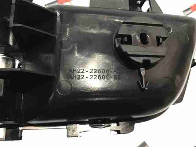 LAND ROVER LR031884 Ручка двери передней внутренняя правая в наличии Каменское