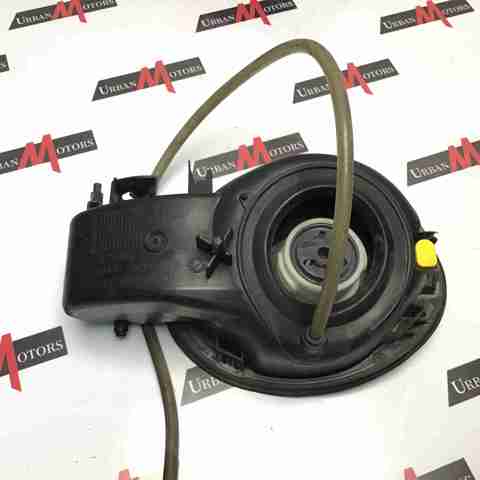 LR033011 LAND ROVER Корпус заливной горловины топливного бака купить в Ужгород