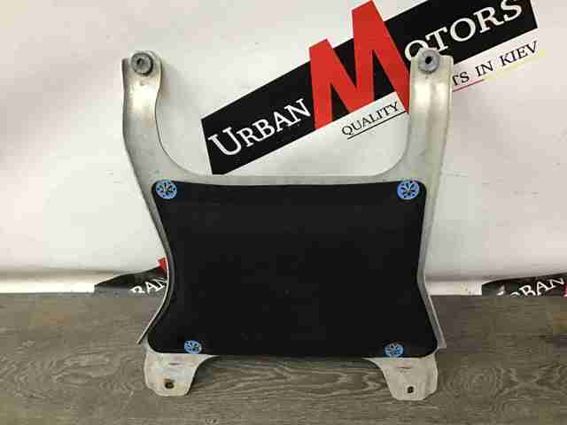 LR033166 LAND ROVER купить в Тернополь